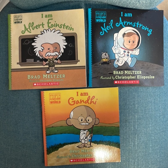 6 books - Picture 3 of 4